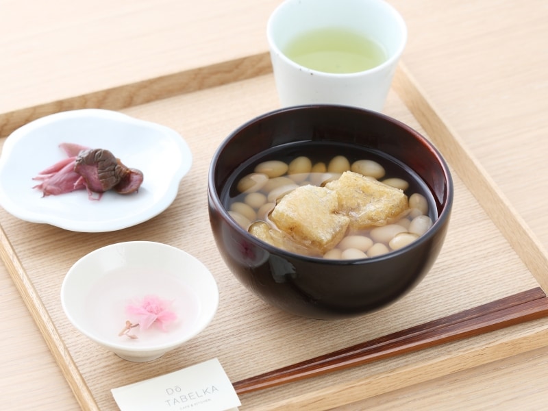 白丸の白いぜんざい