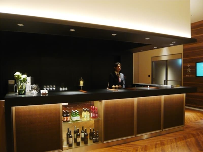 チェックインカウンター