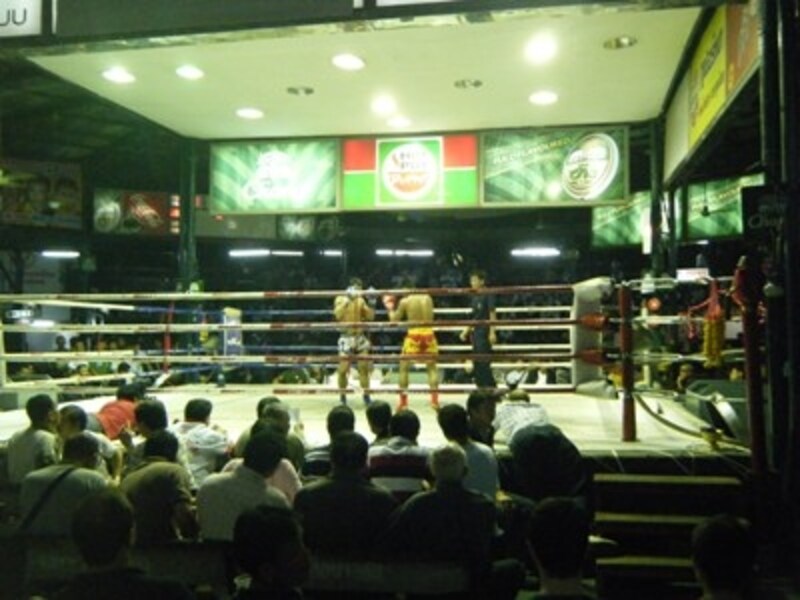 やはり本場で見るムエタイは迫力が違う！