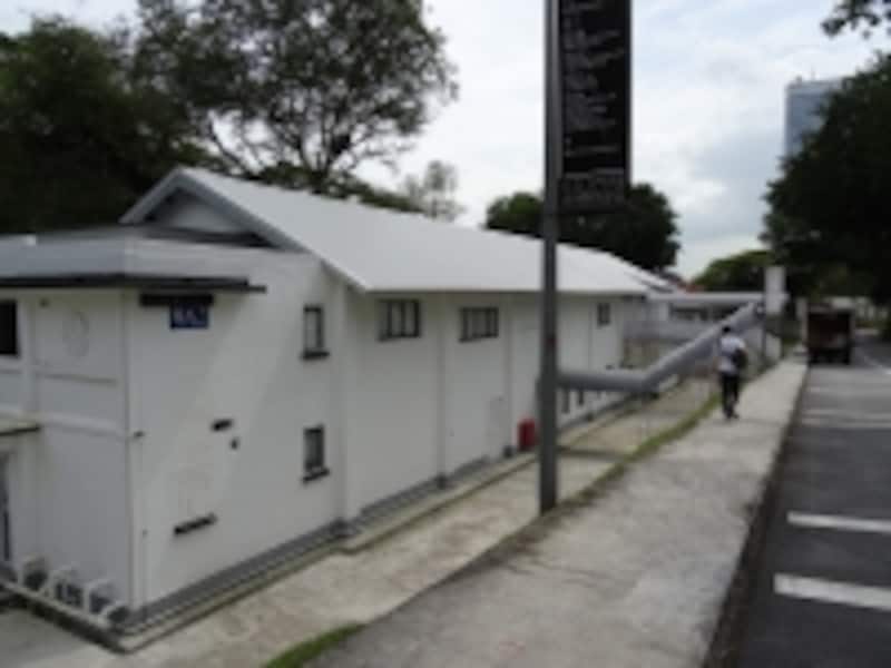 ギルマン・バラックス外観