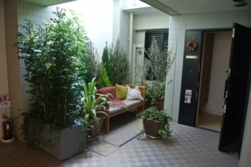 アルコーブなどの専用使用スペースが広いのもプランニングの特徴