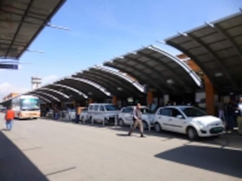 トリブバン国際空港