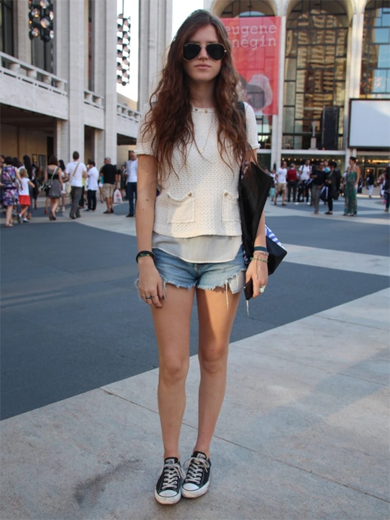 デニム×スニーカー