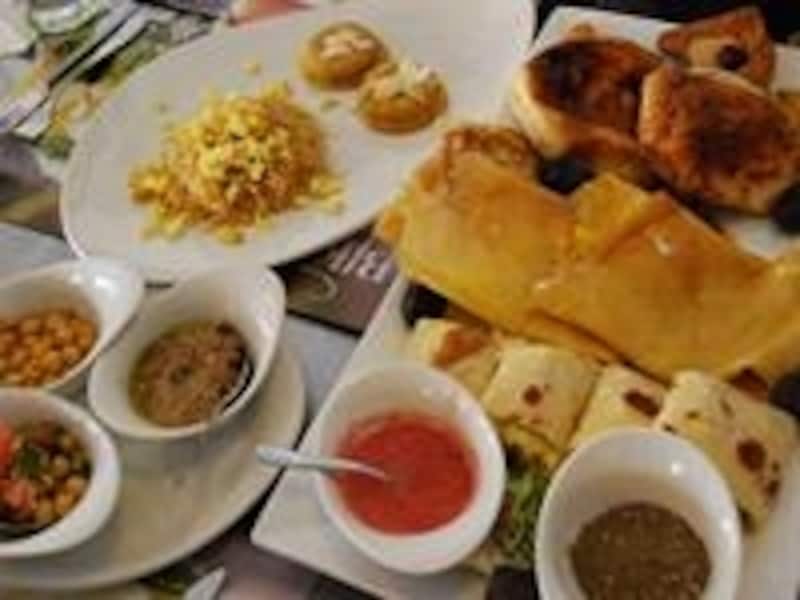 エミレーツブレックファスト