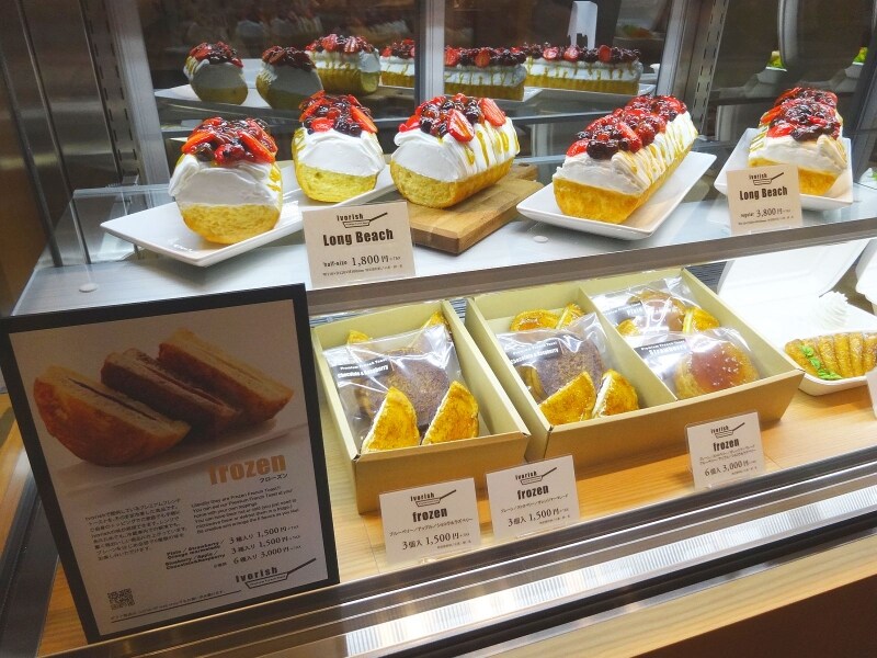 「Ivorish渋谷」のフレンチトーストギフト「ロングビーチ」(レギュラー幅11×高さ10×長さ26cm・税抜3800円、ハーフサイズ幅11×高さ10×長さ12cm・税抜1800円)