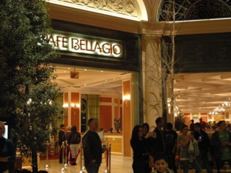 ガーデンの奥秘密の花園的存在のレストラン