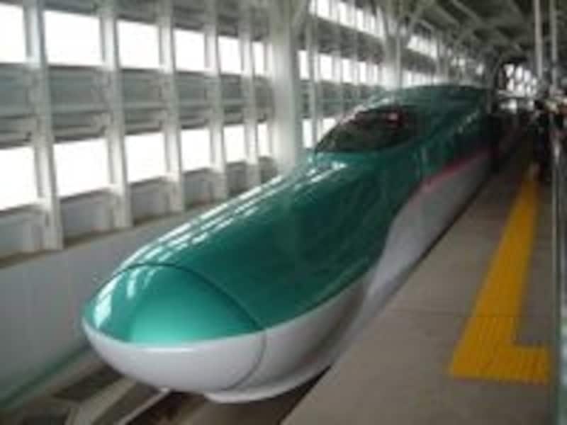 東北新幹線 E5系「はやぶさ」「はやて」
