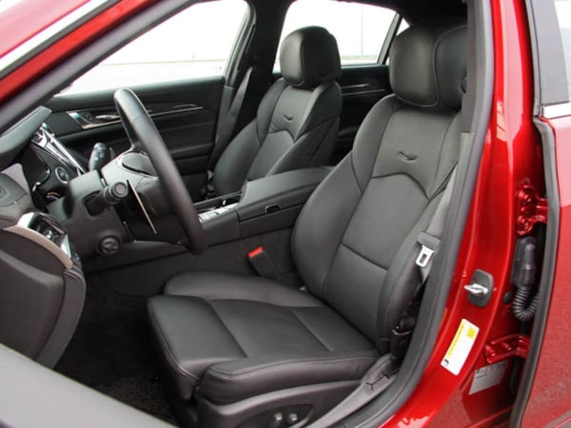 キャデラックCTS