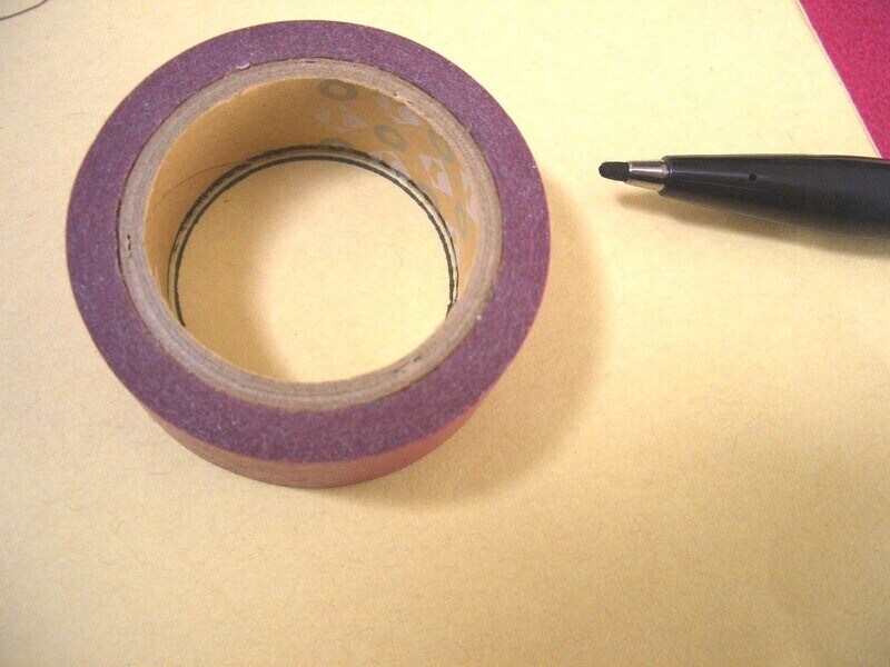 丸いものを型にして