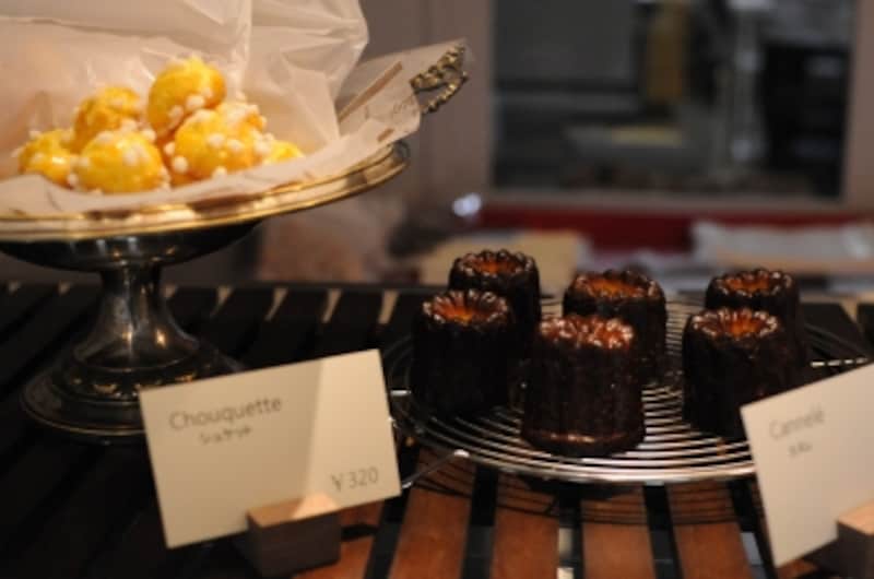 カヌレやシュケット