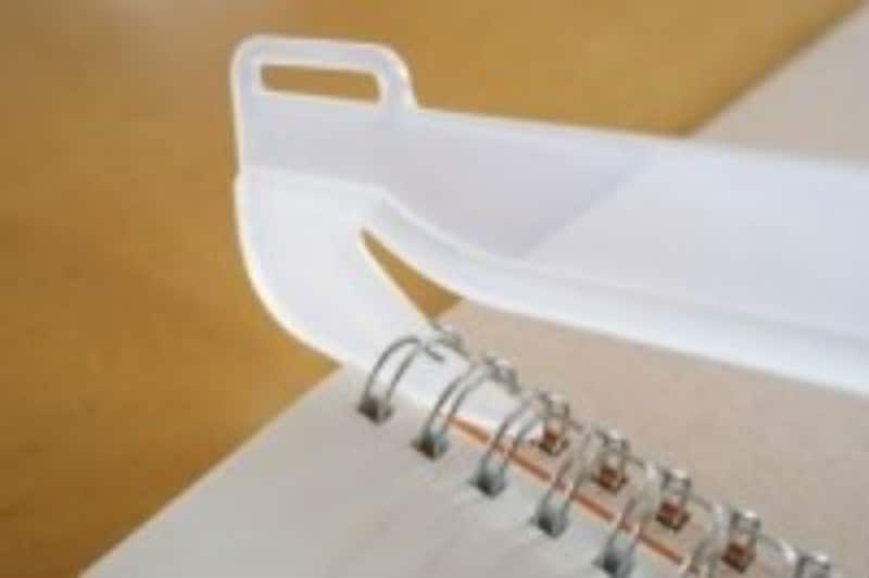 リムーバーでリングを外していく