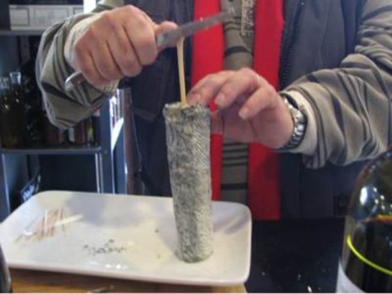 パイユを引き抜くところ