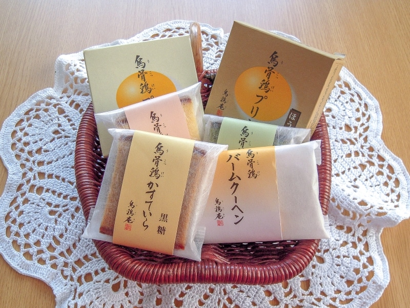 烏骨鶏かすていら(プレーン、抹茶、黒糖)&烏骨鶏バームクーヘン@烏鶏庵
