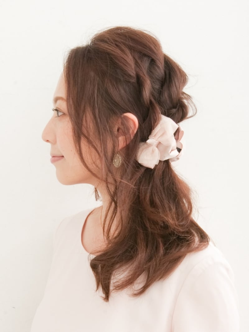 hair/make KAORI