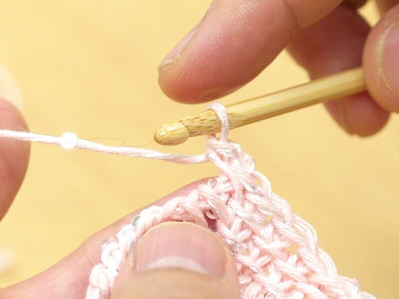 引き抜き止めが1目完成