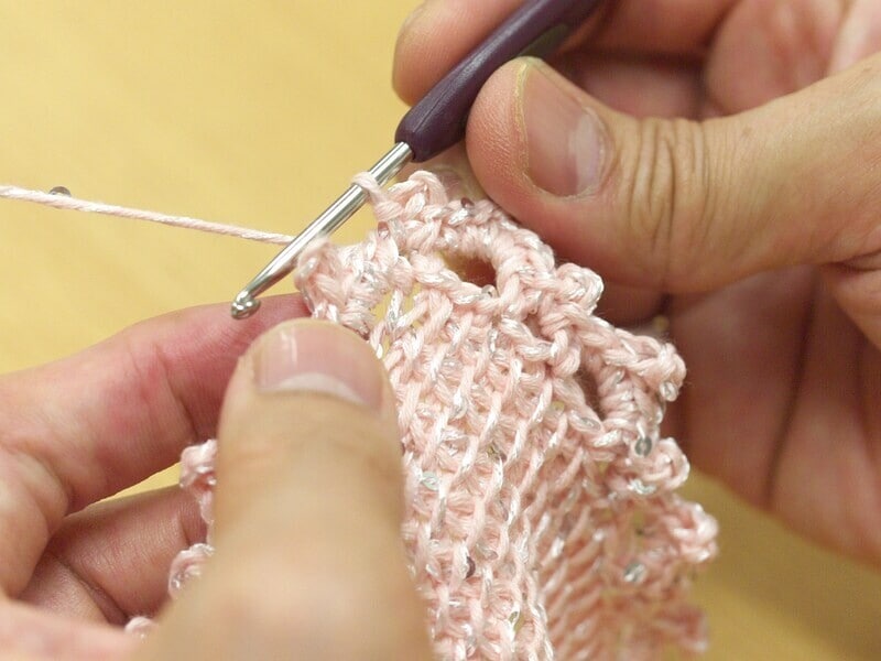 2段めを編み進める