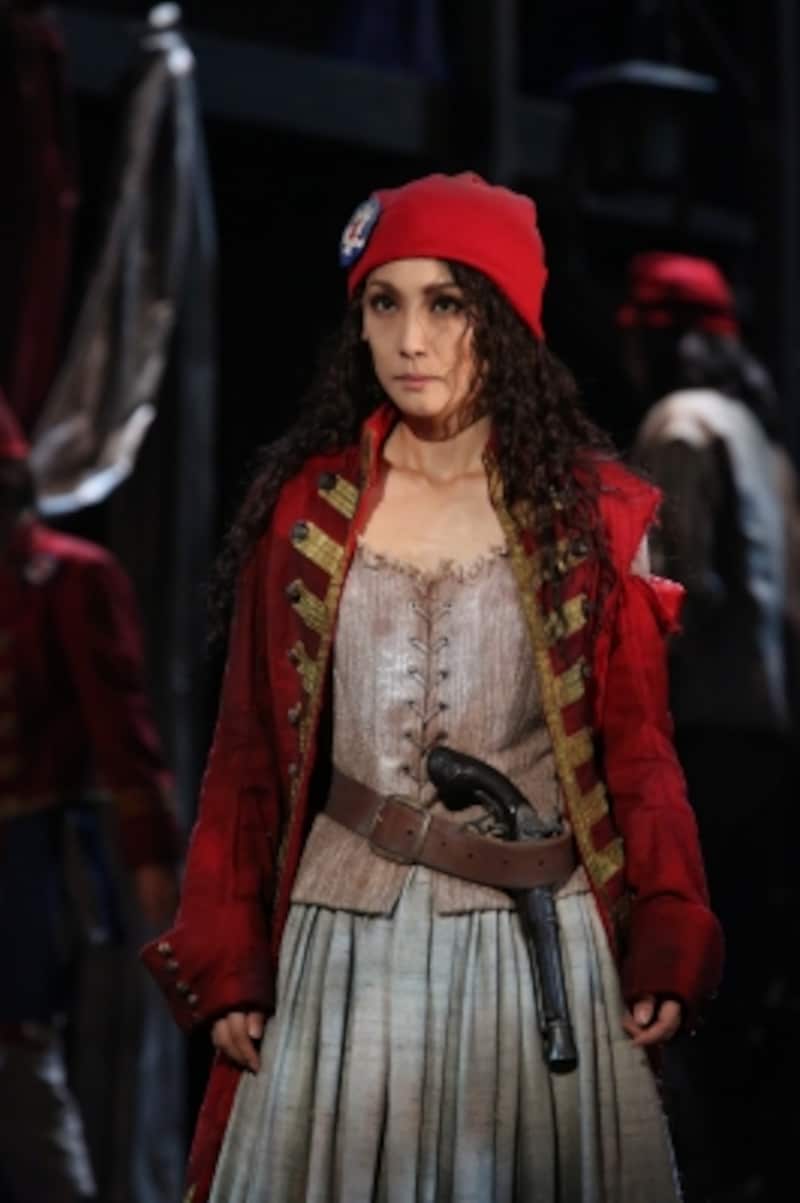 『二都物語』写真提供：東宝演劇部