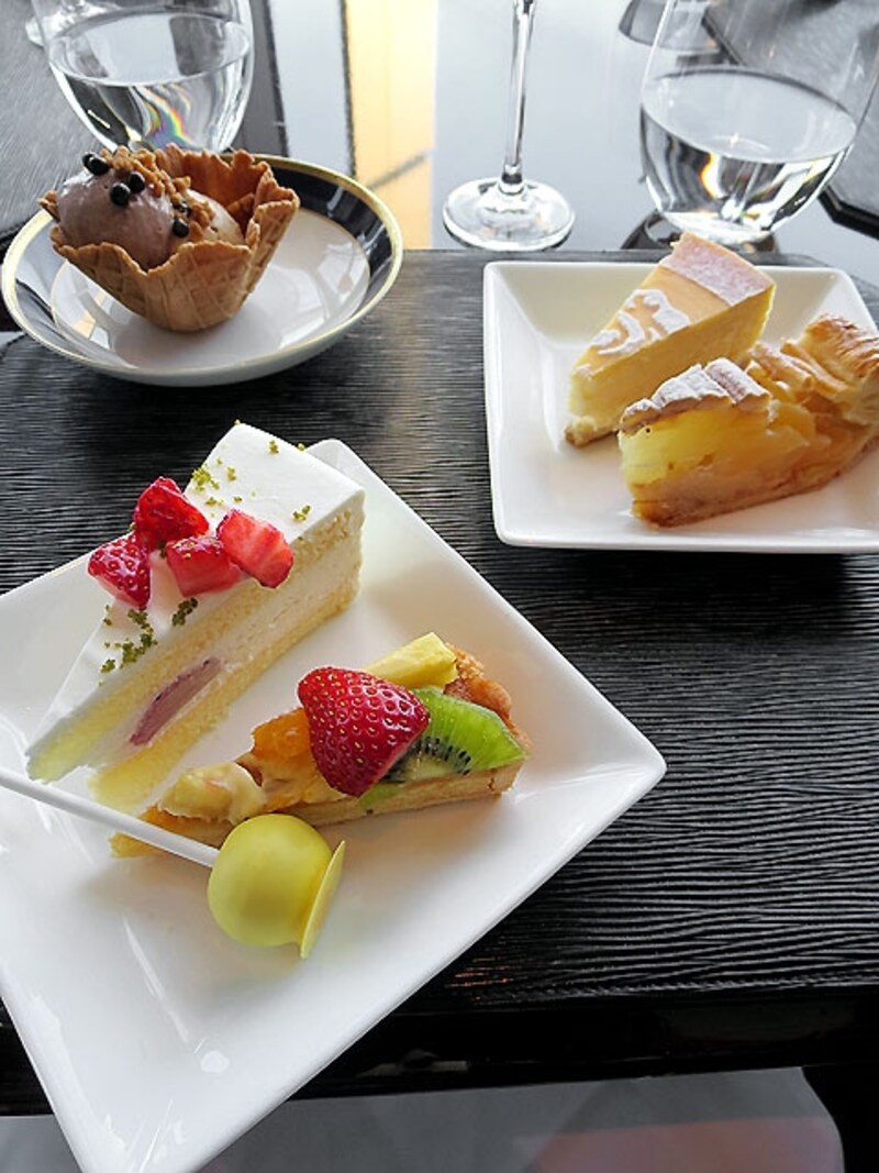 デザート盛り合わせ