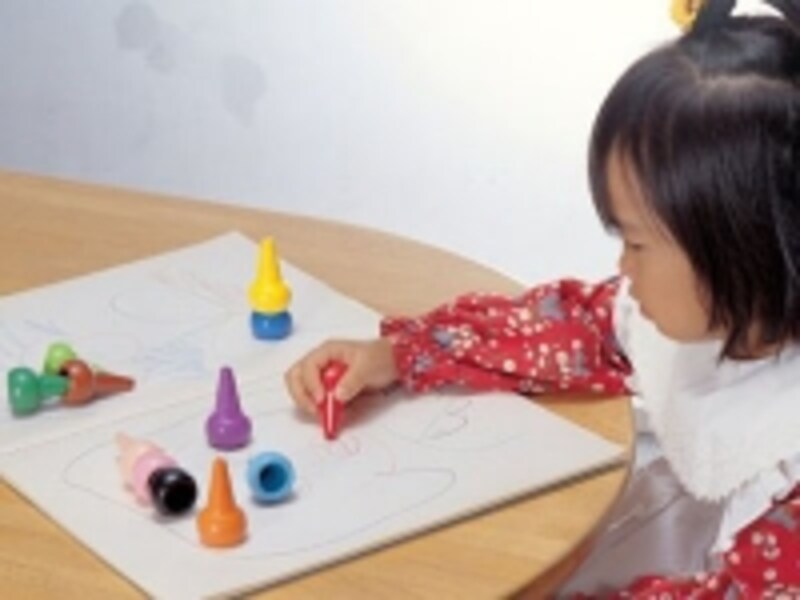 きゅっと握って力いっぱいしっかり描けます