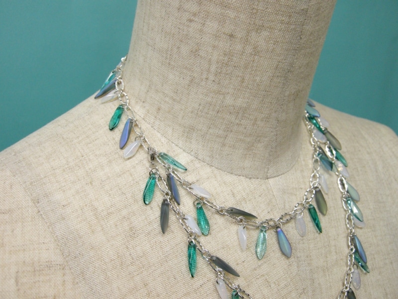 チェーンとダガービーズのマルチネックレス