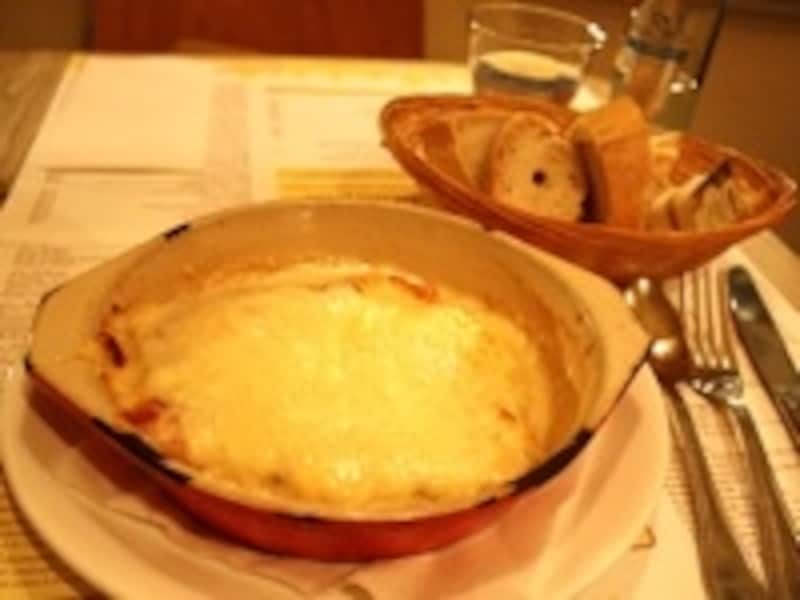 家庭の味でもあるシコンのグラタン