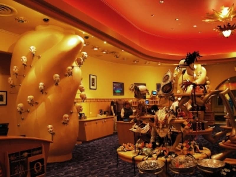 自分が見たショーのグッズをお土産にしては？