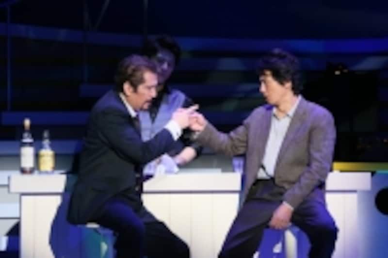 『キャッチ・ミー・イフ・ユー・キャン』写真提供：東宝演劇部