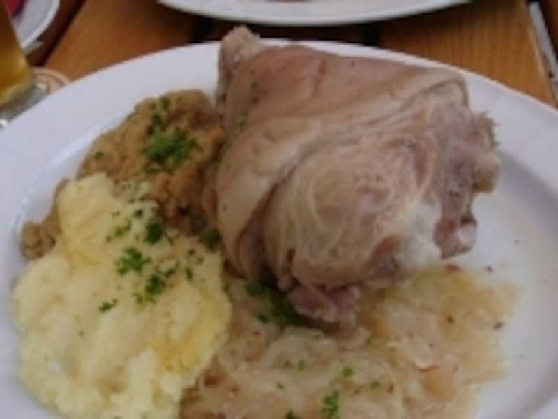 ベルリン名物アイスバイン