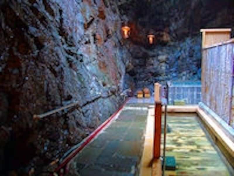 くつろぎの宿裕貴屋洞窟岩風呂