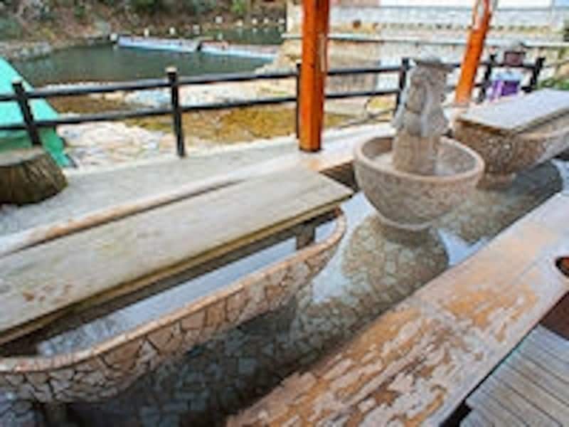 湯原温泉足湯と手湯