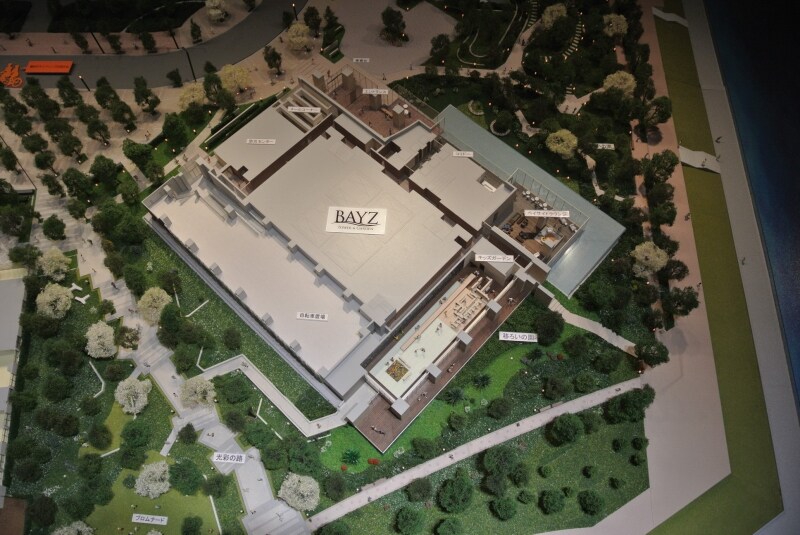 ベイズundefinedタワー＆ガーデンの1階部分内部の完成予想模型