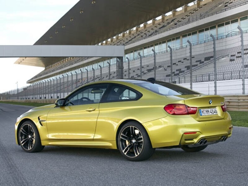 BMW M4クーぺ