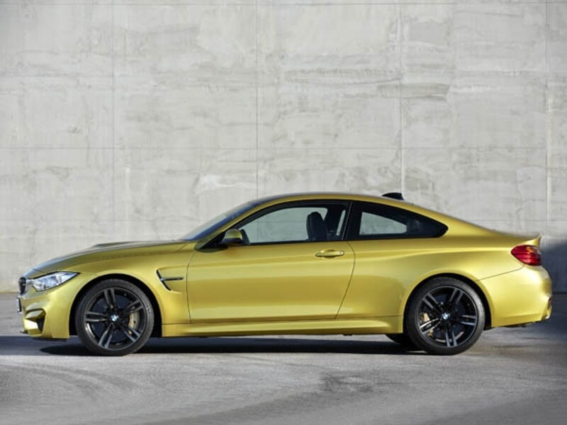 BMW M4クーぺ