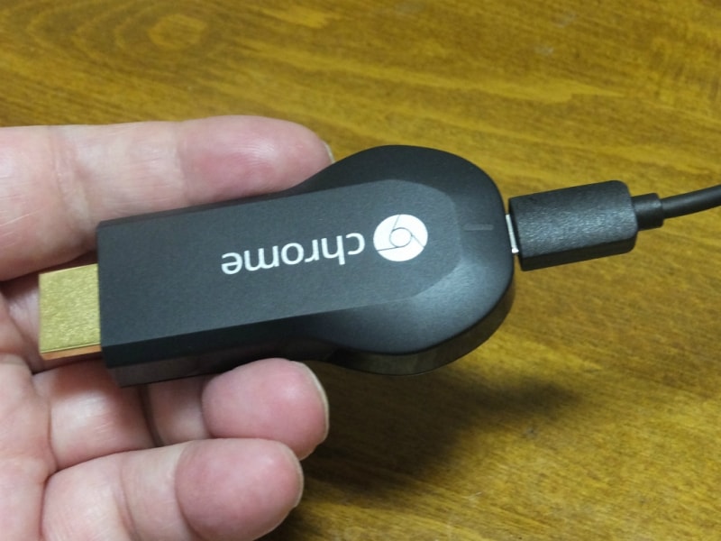 付属のACアダプタを挿したところ