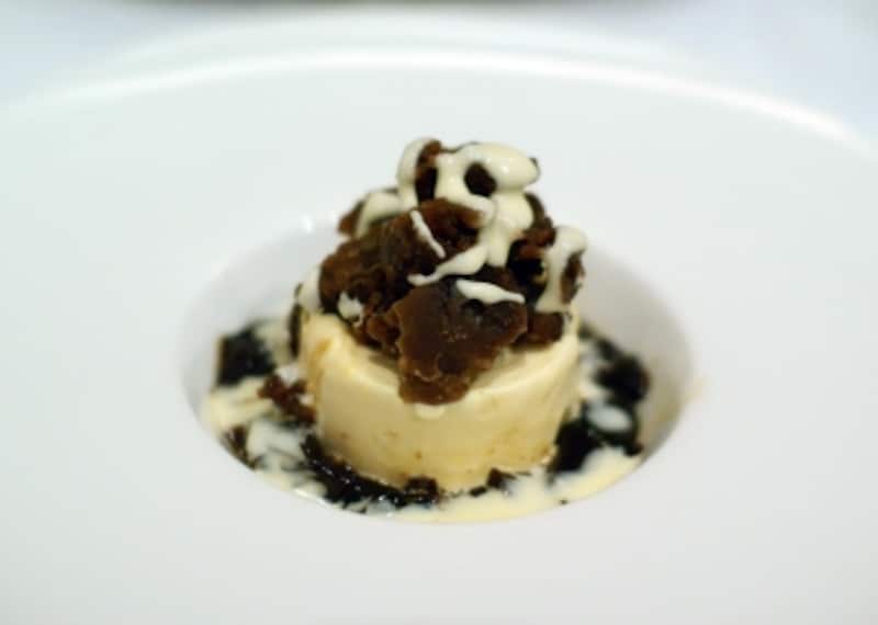 オレンジのセミフレッドundefinedエスプレッソのグラニテとゼリー添え