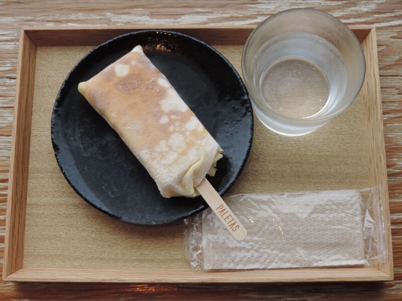 「PALETAS」の「クレープシュゼット」(オレンジ)(税込500円)