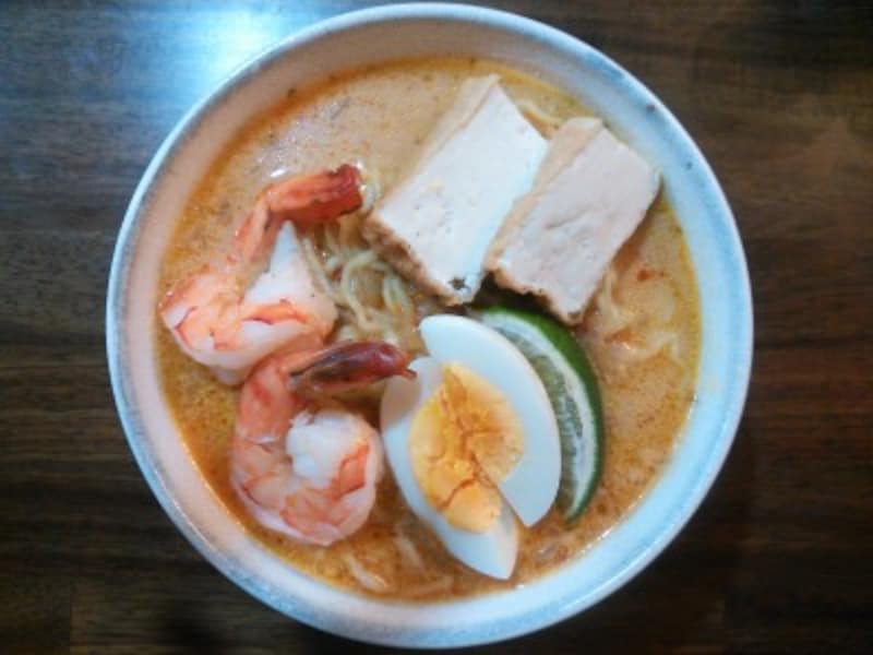 ニョニャラクサ