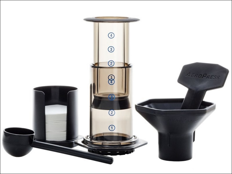 エアロプレスは空気の力を利用したコーヒー抽出器具