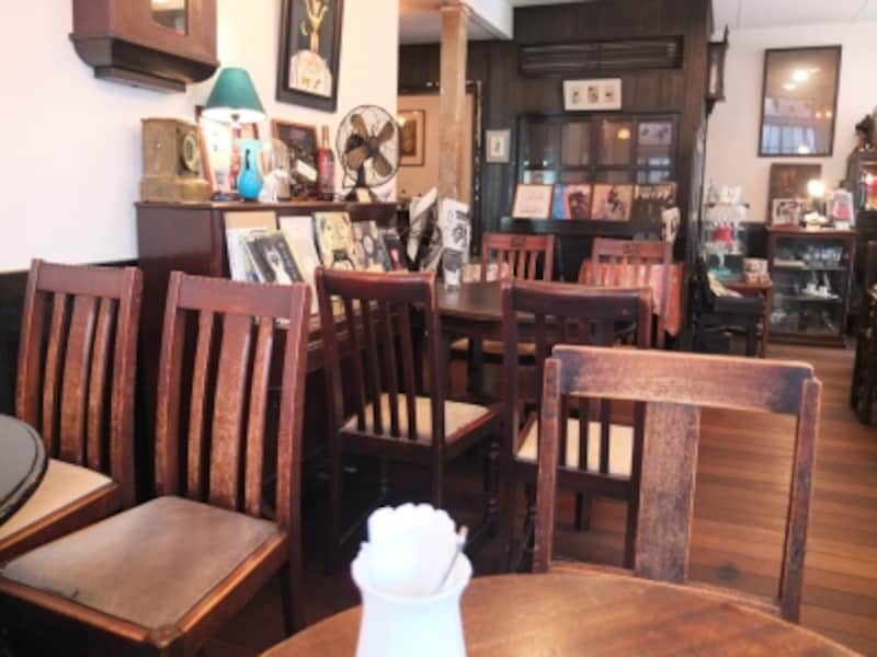レトロな雰囲気の店内