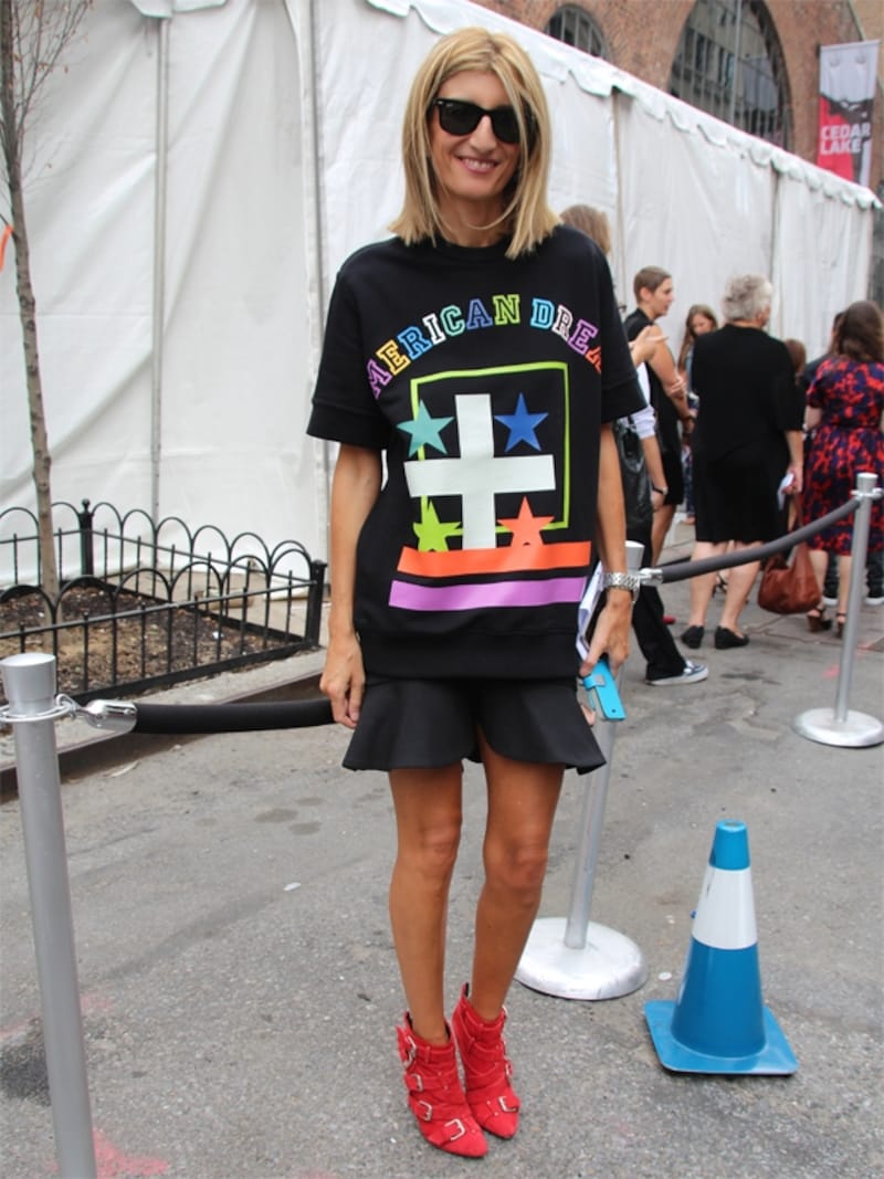 Tシャツ＋フレアスカート