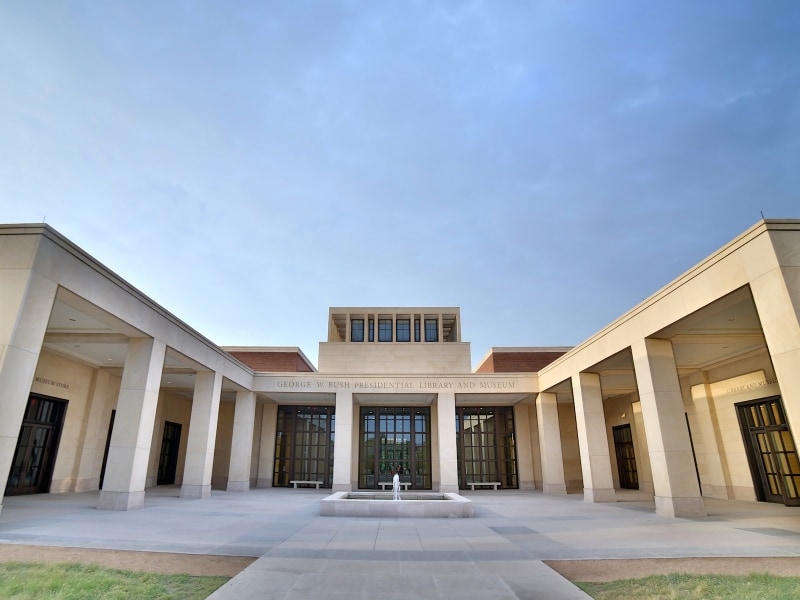 2013年オープンのジョージ・W・ブッシュ図書館＆博物館は、今人気の観光地（C）DCVB