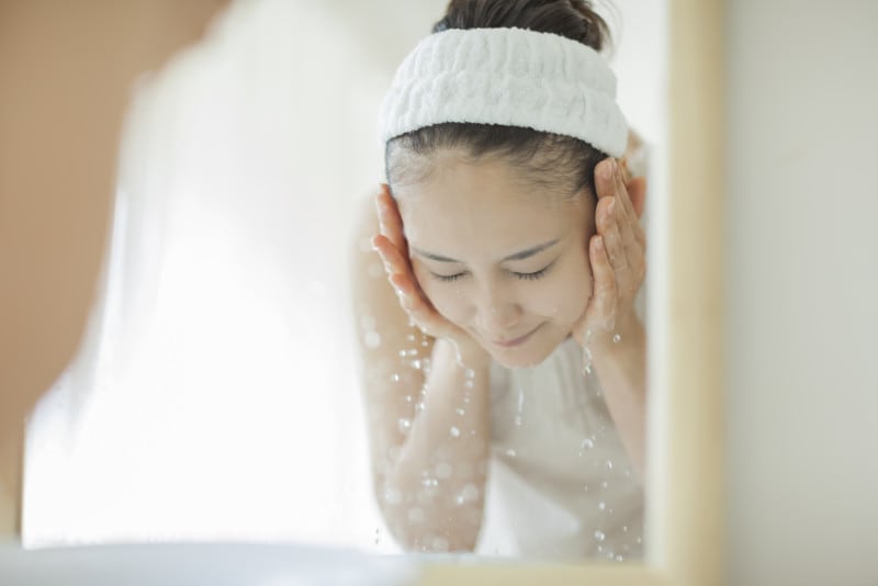 40代の毛穴汚れはしっかり落とすことが大切