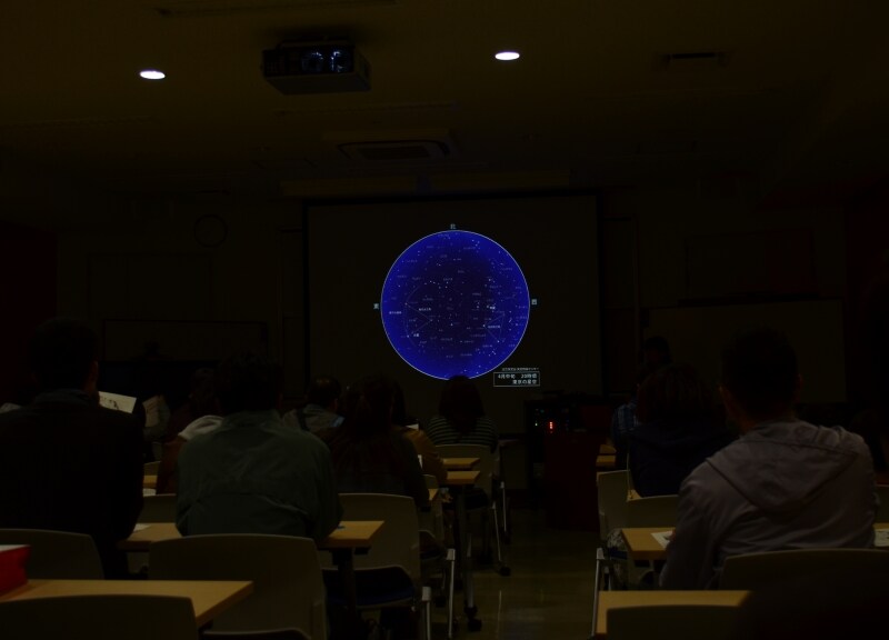 配布資料なども配られわかりやすい