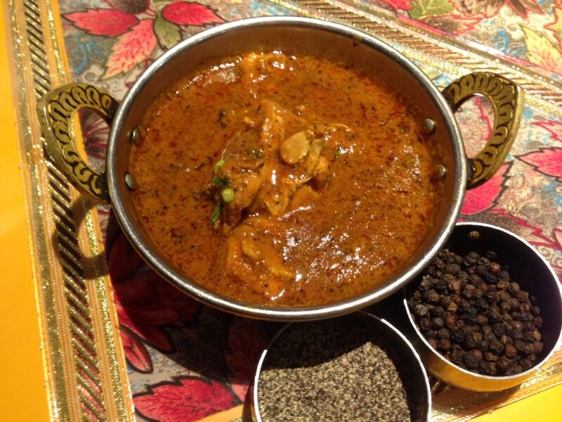 ブラックペッパーチキンカレー