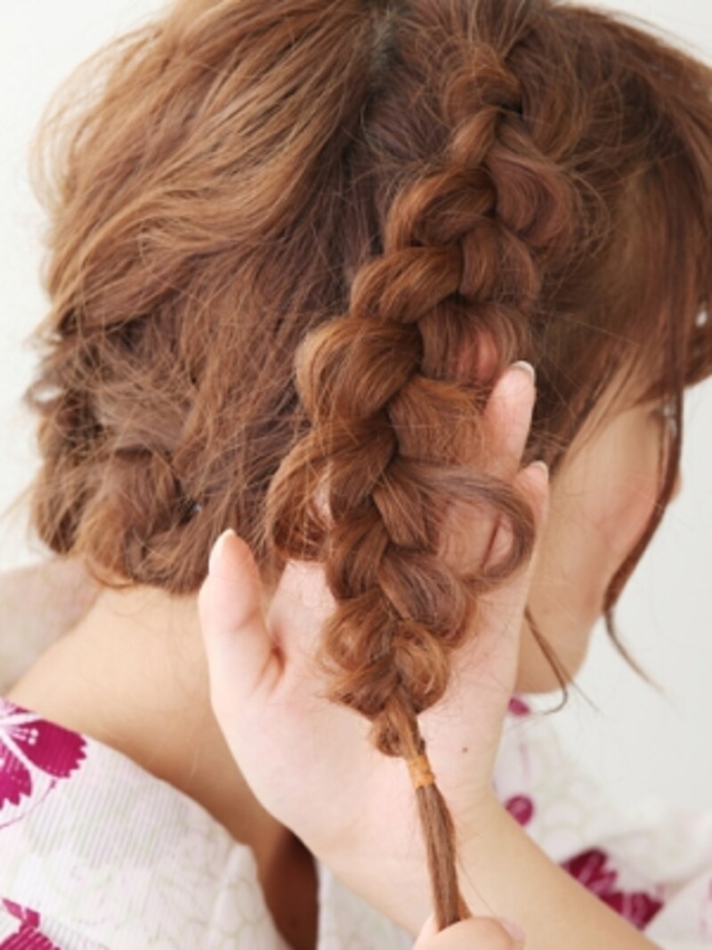 浴衣の髪型に 編み込みのミディアムヘアアレンジのやり方 浴衣ヘアアレンジ All About