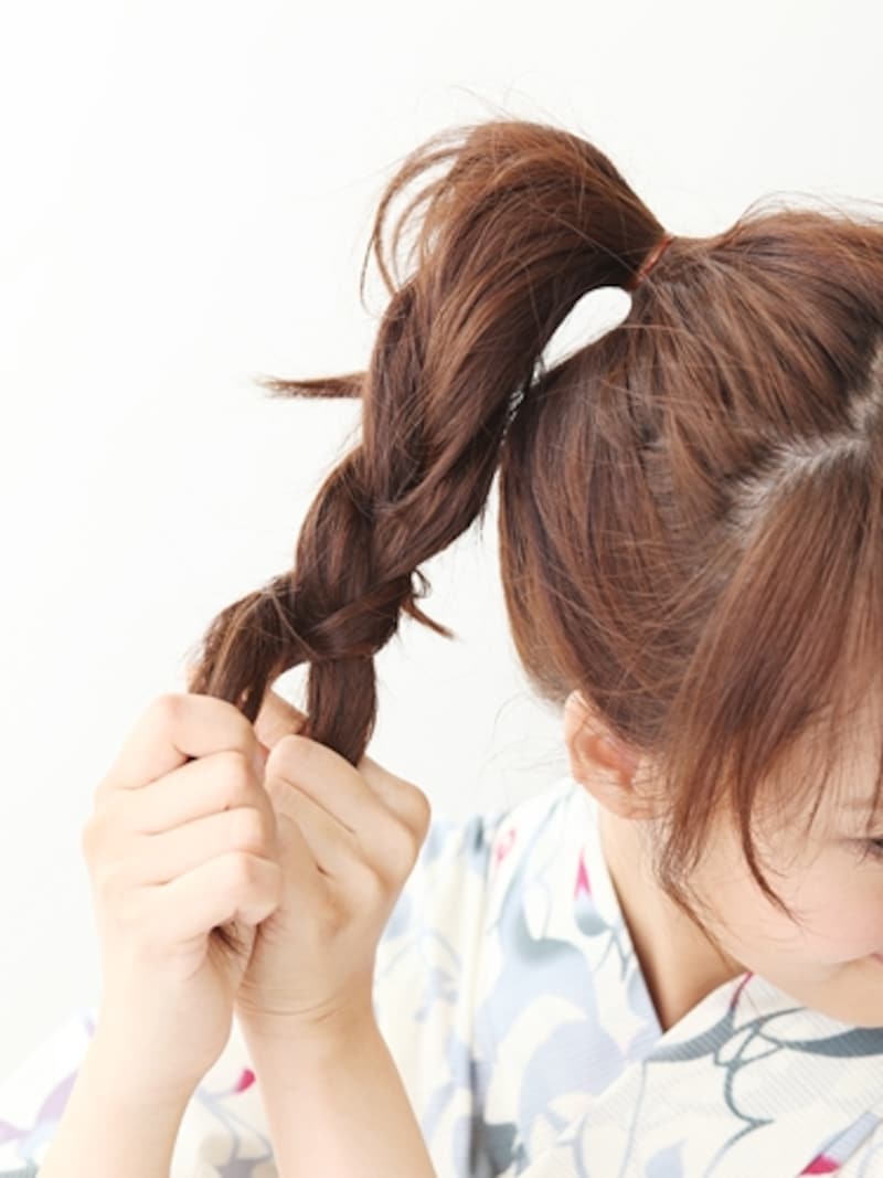 ゆるめの三つ編みに