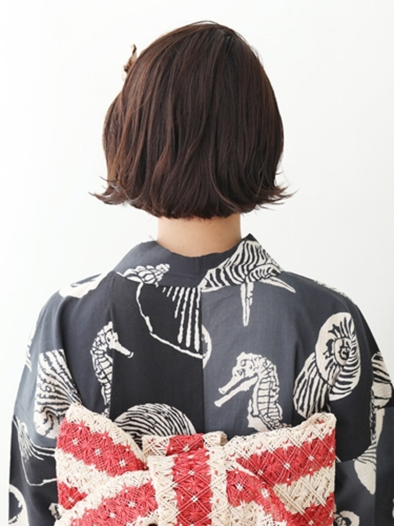 ショート浴衣・アシンメトリーがツヤっぽい簡単ヘア