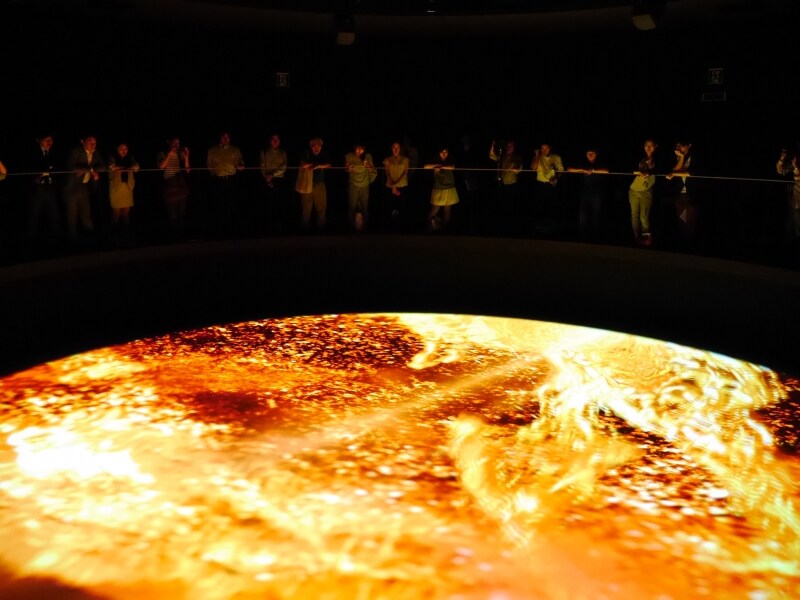 「シアター宙」に映しだされた太陽