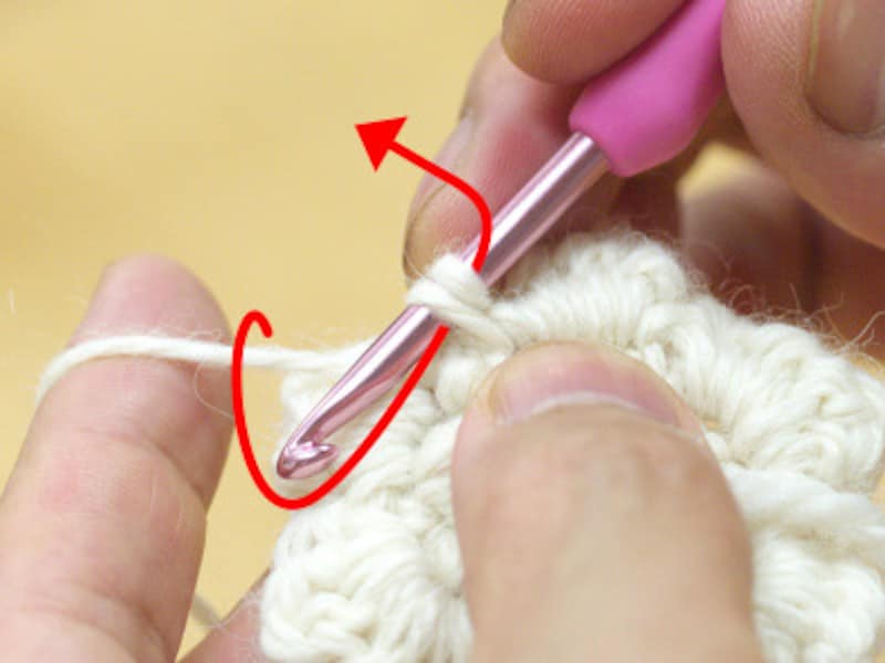 糸をかけて引き抜く