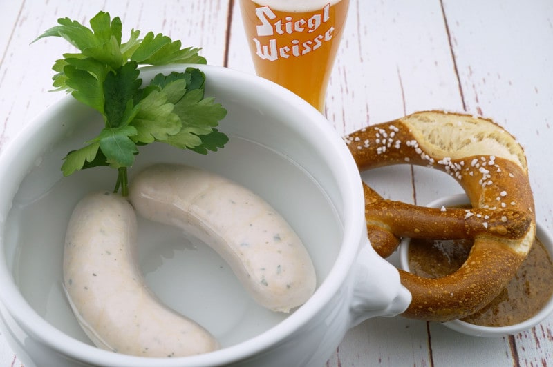 ソーセージとブレッツェル